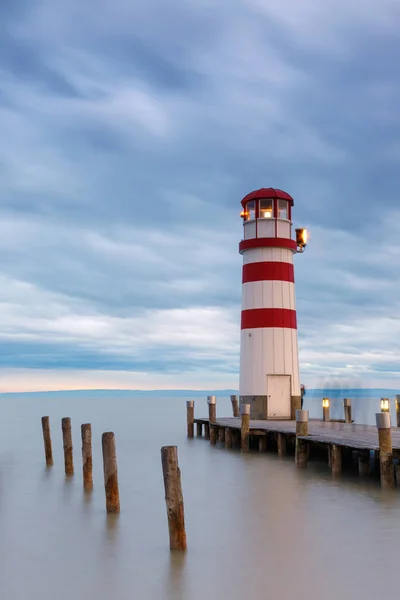 Gölü Neusiedl Deniz Feneri Podersdorf See Gün Batımında Burgenland Austria — Stok fotoğraf