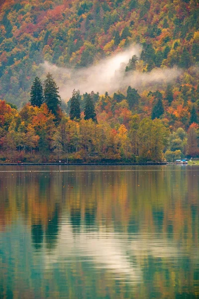 Otoño en el lago Bled — Foto de Stock