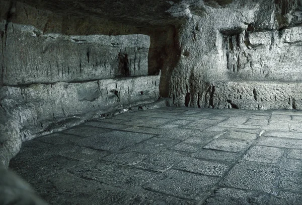 Prison in dungeon on Via Dolorosa, where was prisoner Barabbas — Stock Photo, Image