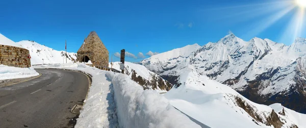 Panorama pohoří Alp — Stock fotografie