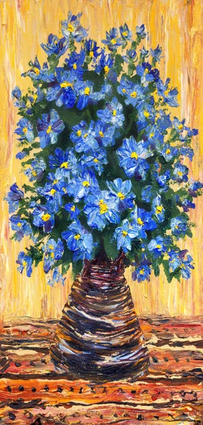 Bodegón pintura al óleo. Ramo de flores azules en un jarrón —  Fotos de Stock