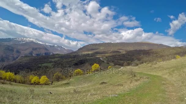 Panorama montanhoso, região de Tavush, Ijevan, Arménia . — Vídeo de Stock