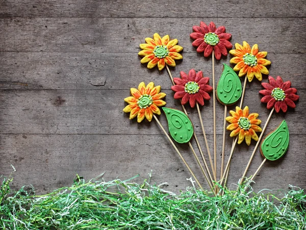 Grupo Flores Hojas Jengibre Sobre Fondo Rústico Madera Concepto Primavera —  Fotos de Stock