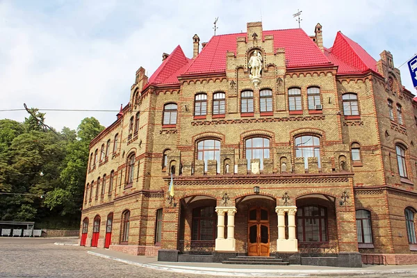 Old Town, Lviv, Ukrajna. Fő osztály Minisztérium vészhelyzetek (tűz állomás) — Stock Fotó