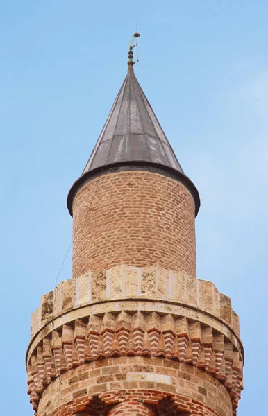 Ιστορικό ορόσημο αυλάκια μιναρέ (Yivli ΜΙΝΑΡΕ) Kaleici, Αττάλεια, Τουρκία — Φωτογραφία Αρχείου