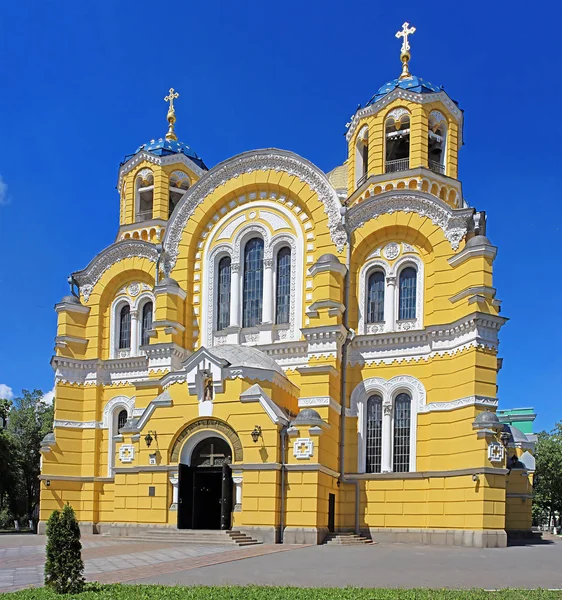 Grande cathédrale Vladimir à Kiev, Ukraine au printemps — Photo