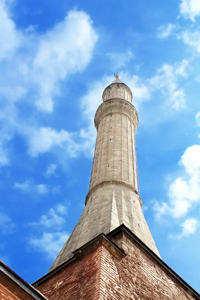 Minarete da Hagia Sophia, Istambul, Turquia — Fotografia de Stock