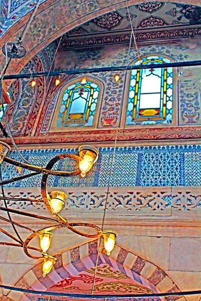 Luci all'interno della moschea blu islamica — Foto Stock