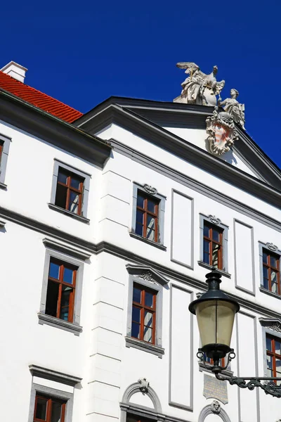 Uitzicht Het Paleis Van Koninklijke Hongaarse Kamer Bratislava Slowakije Hoogste — Stockfoto