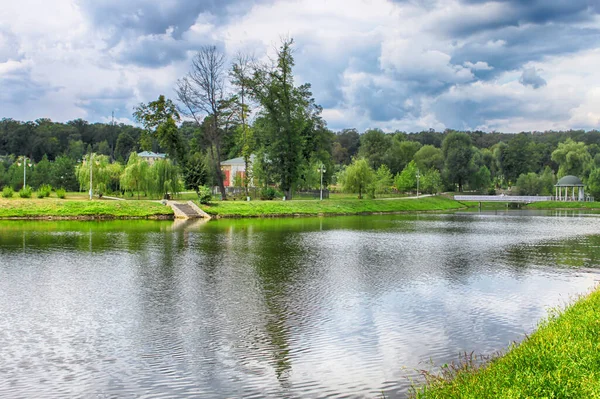 Vista Lago Nel Parco Feofaniya Estate Kiev Ucraina — Foto Stock