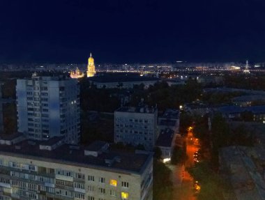 Kyiv ve Kyiv-Pechersk Lavra 'nın gece manzarası, Kyiv, Ukrayna