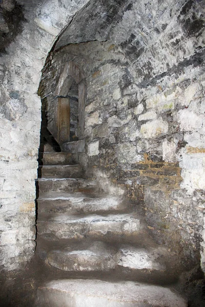 Στενός Διάδρομος Μέσα Στο Μεσαιωνικό Φρούριο Kamianets Podilskyi Ουκρανία — Φωτογραφία Αρχείου