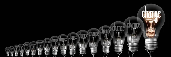 Glödlampor med slump och ändra koncept — Stockfoto
