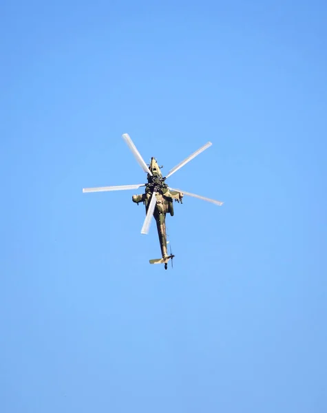 Боевой вертолет Ми-28, вид сверху — стоковое фото