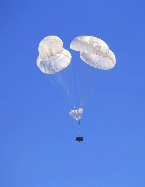 Descente en parachute — Photo