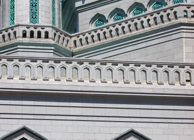 Taş balkon Küpeşte ile