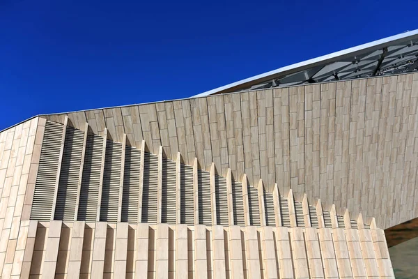 Büyük teknoloji tarzı binanın duvarına 