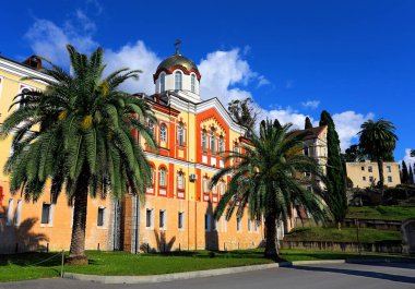 Bir eski zaman manastır (detay önden görünümü)