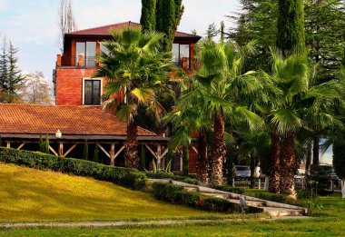 Bir ev, subtropikal yatay