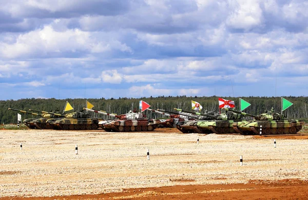 Region Moskau Russland Juni Panzer Mit Nationalen Abzeichen Bei Internationalen — Stockfoto