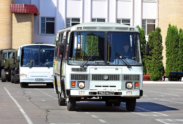 Moskwa Obwód Rosja Lipiec Drobny Dwuosiowy Niskopodłogowy Autobus Radziecki Rosyjski Zdjęcie Stockowe