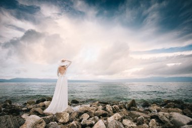 gün batımında güzel gelin