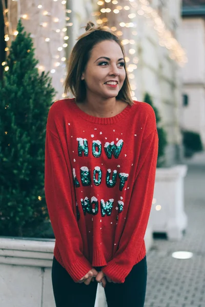 Stylish Cute Girl Standing Street Christmas Lights Background Happy Woman — Stock Photo, Image