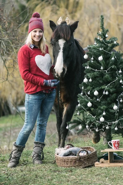 Woman Her Horse Outdoor Christmas Mood Happy Woman Enjoy Christmas — Stock Photo, Image