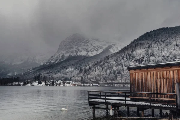 Holzsteg Bergsee — Stockfoto