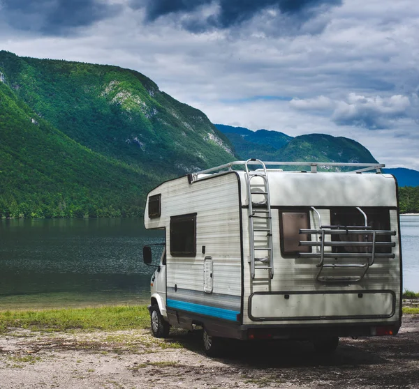 Parking Bord Lac Beau Camping — Photo