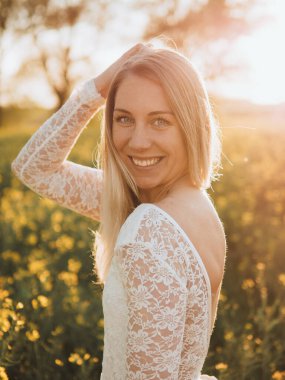 Doğada güzel bir gelin