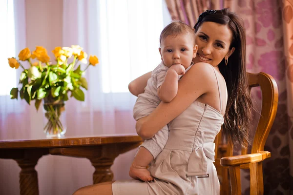 Mother with baby — Stock Photo, Image