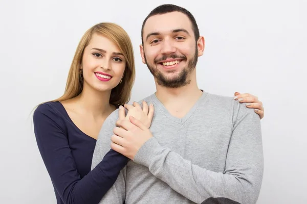 Casal amoroso posando — Fotografia de Stock