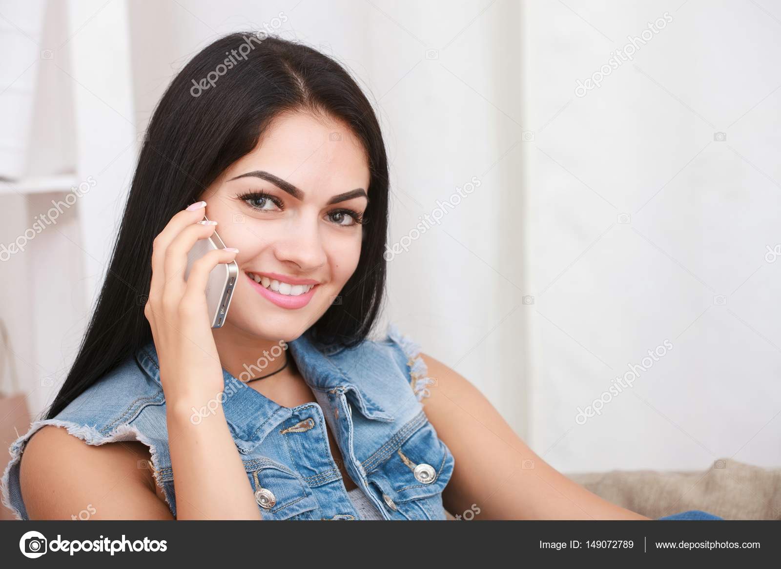 conversa ao telefone ou por telefone conversa ao telefone ou por telefone