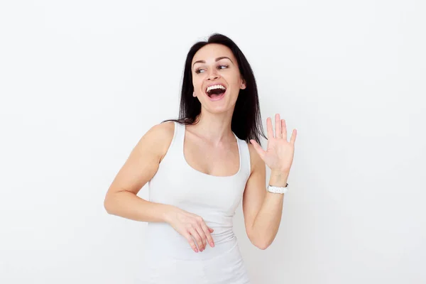 Mujer feliz riendo. Retrato de cerca mujer sonriendo con una sonrisa perfecta y dientes blancos — Foto de Stock