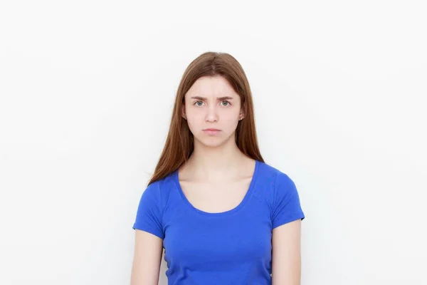 Retrato triste mujer infeliz aislado sobre fondo blanco —  Fotos de Stock