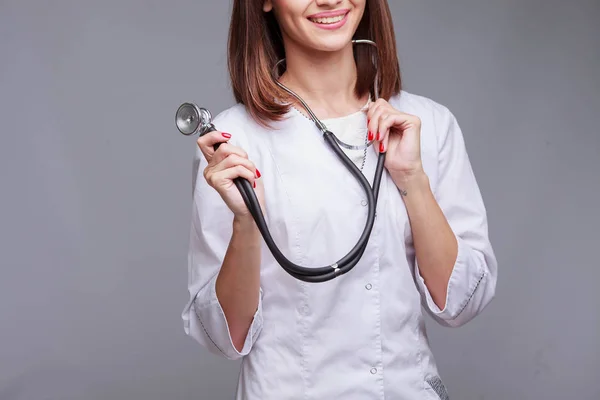 Junge schöne Krankenschwester — Stockfoto