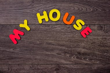 Ahşap harfler evden Word 