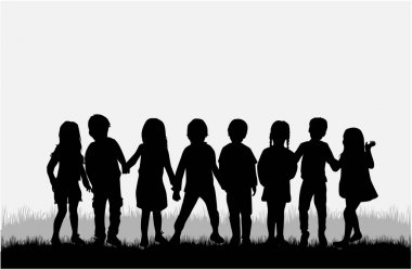 Çocuk silueti doğada .