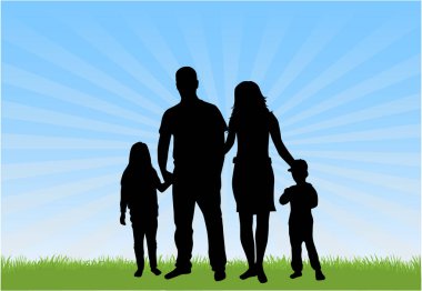 Doğada aile siluetleri.