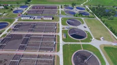 Kanalizasyon arıtma tesisi. Hava atışı