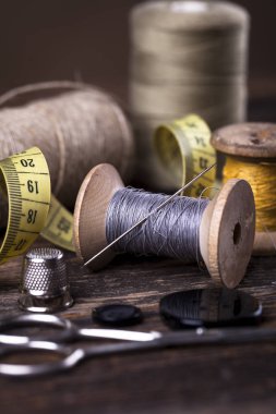 Dikiş aletleri, konu, iğneler vintaae tarzı