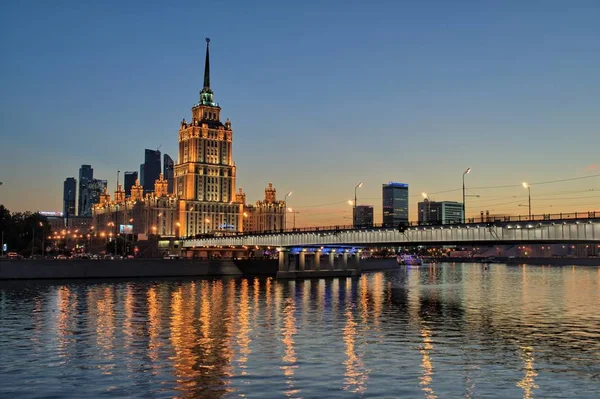 Moscow Russia August 2018 Novoarbatsky Bridge Hotel Ukraine Radisson Royal — Stock Photo, Image