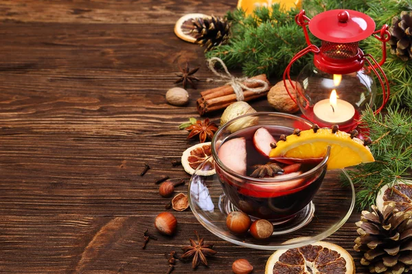 Christmas mulled wine and ingredients — Stock Photo, Image