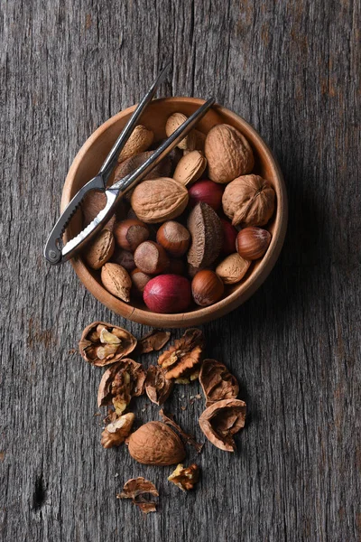 Mixed Nuts and Nutcracker — Stock Photo, Image