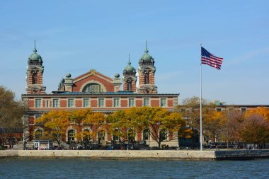 New York, Ny - 04 Kasım 2019: Ellis Adası 'ndaki Ana Bina