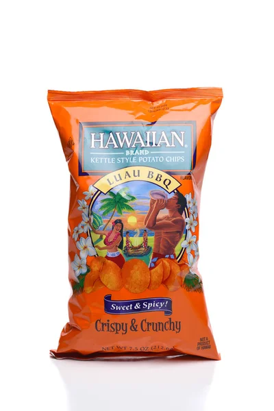 Irvine California May 2020 Bag Hawaiian Brand Kettle Style Luau — стокове фото