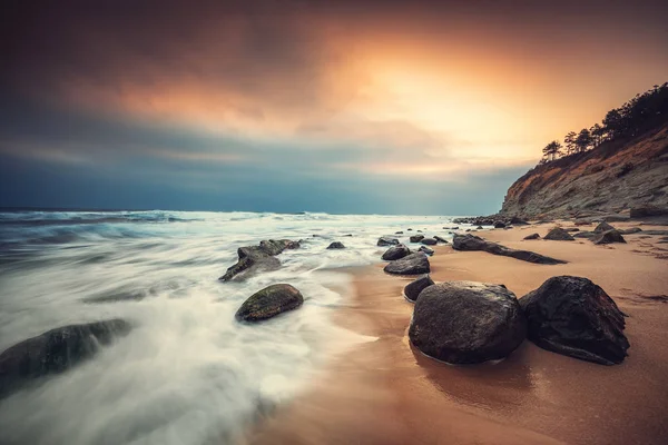 Beautiful sunrise over the sea — Stock Photo, Image