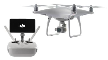 Varna, Bulgaristan - 05 Ocak 2016: Uzaktan denetleyici ile DJI indeks işlem Phan