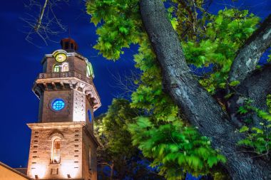 Varna, Bulgaristan tarafından şehir merkezinde tarihi Saat Kulesi 